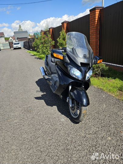 Suzuki Burgman Skywave 650
