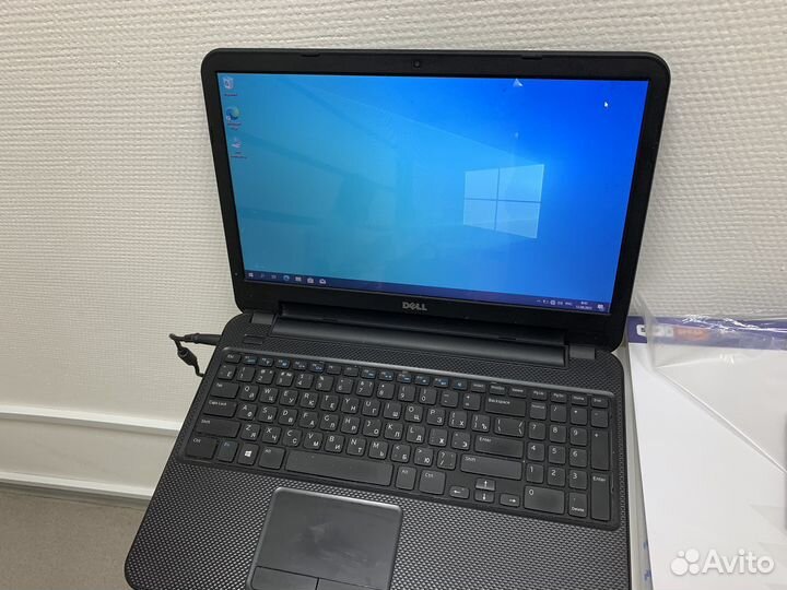 Ноутбук Dell Inspiron 3537