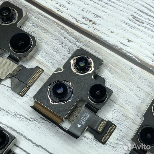 Ремонт камеры iPhone / замена камеры iPhone