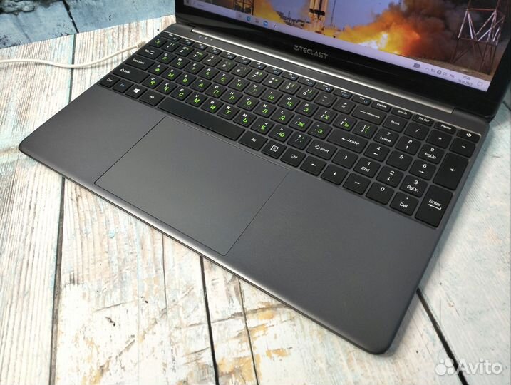 Свежий Teclast 4 ядра/ RAM 6/ Celeron/ Full HD