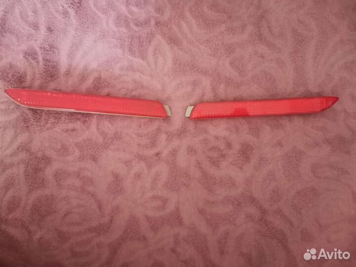 Катафоты заднего бампера тойота камри v50