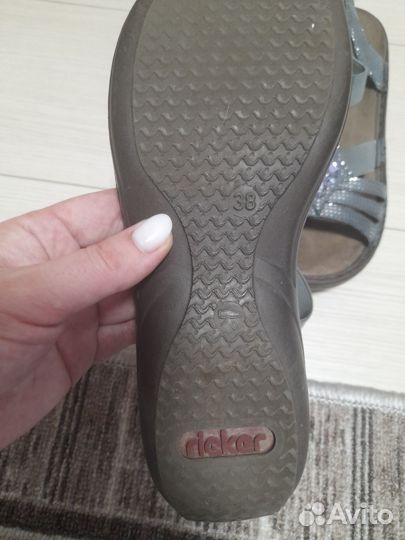 Сандали женские