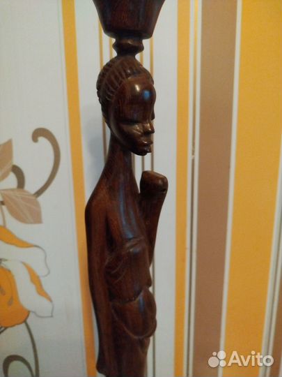 Статуэтка дерево Африка