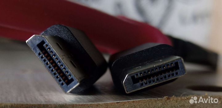 Кабель DisplayPort