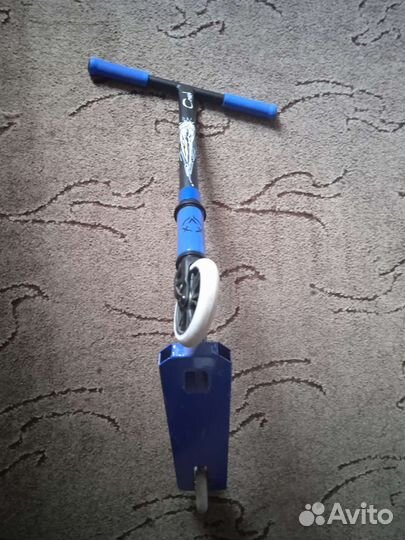 Трюковой самокат