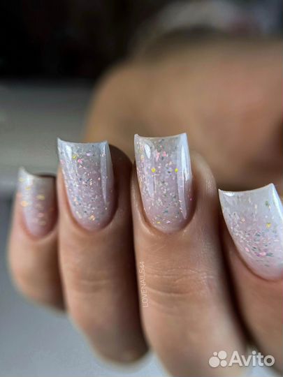 Маникюр и педикюр