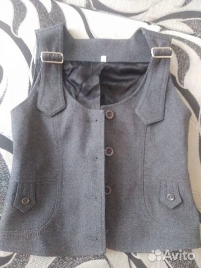 Жилет школьный серый для девочки 38 р