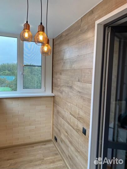 Отделка с утеплением балкон под ключ