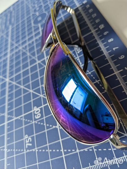 Солнцезащитные очки