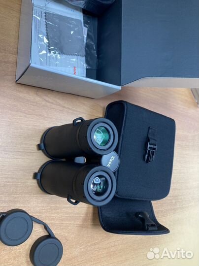 Бинокль Minox x-active 10*44