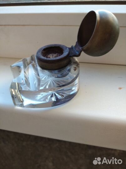 Старинная чернильница