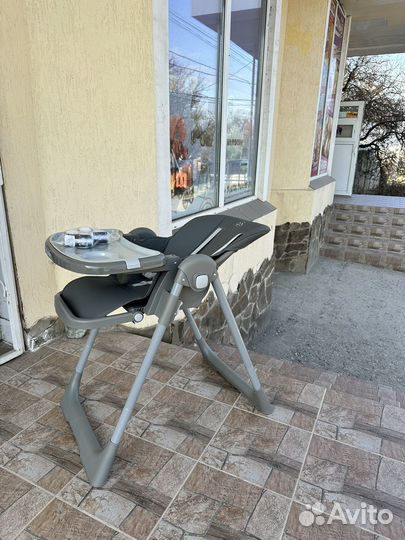 Стульчик для кормления Luxmom s 1