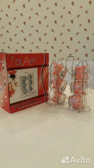 Набор стаканов новый на металическом стенде 6 штук