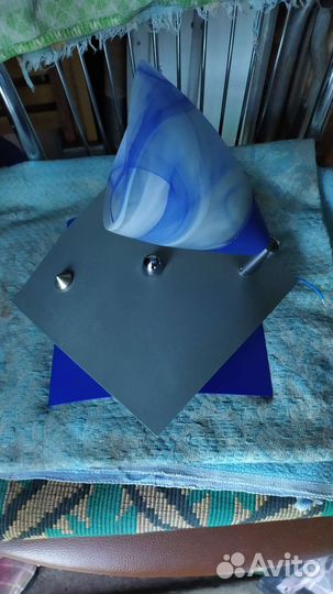 Бра,плафоны,прожектор светильник настольный