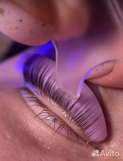 Ламинирование ресниц и бровей