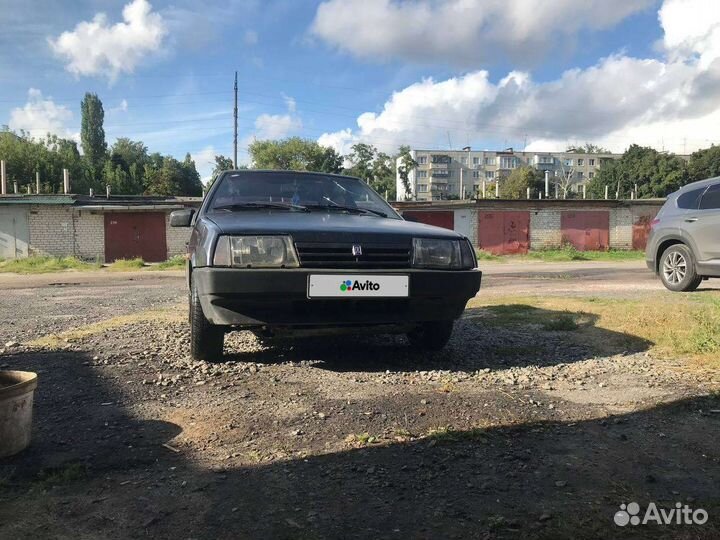 ВАЗ 21099 1.5 МТ, 2000, 183 000 км