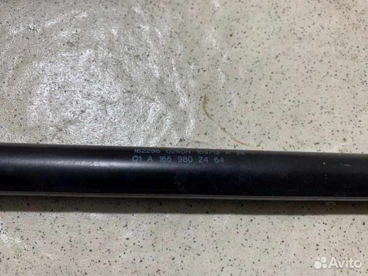 Амортизатор капота Mercedes-Benz Ml W166 M157 2013