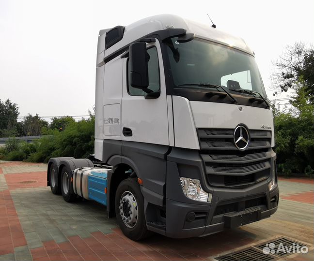 Mercedes-Benz Actros, 2022
