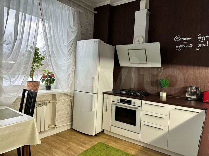 3-к. квартира, 83,4 м², 2/3 эт.