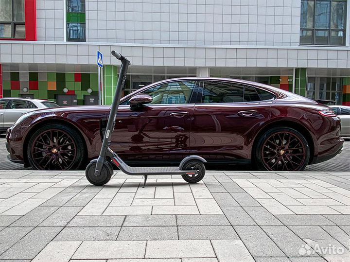 Электросамокат Ninebot KickScooter E22