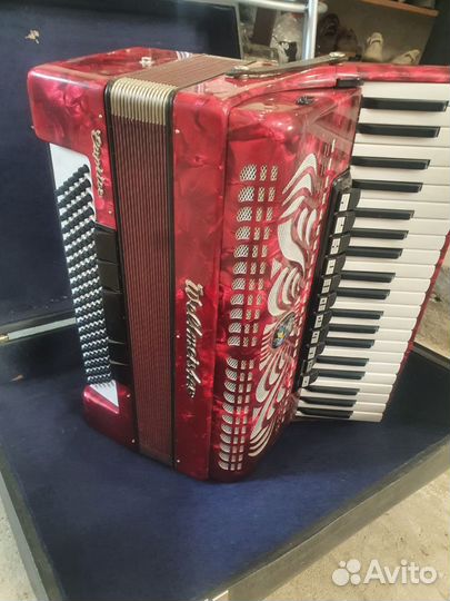 Аккордеон weltmeister caprice 4/4,новый,полный