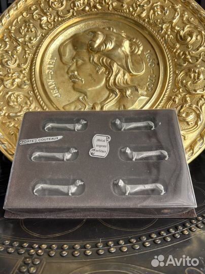 Порт -куто, подставки для приборов