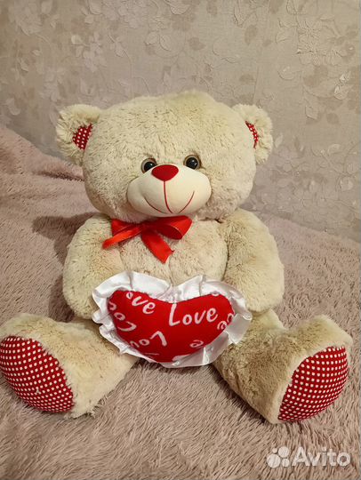 Плюшевый мишка