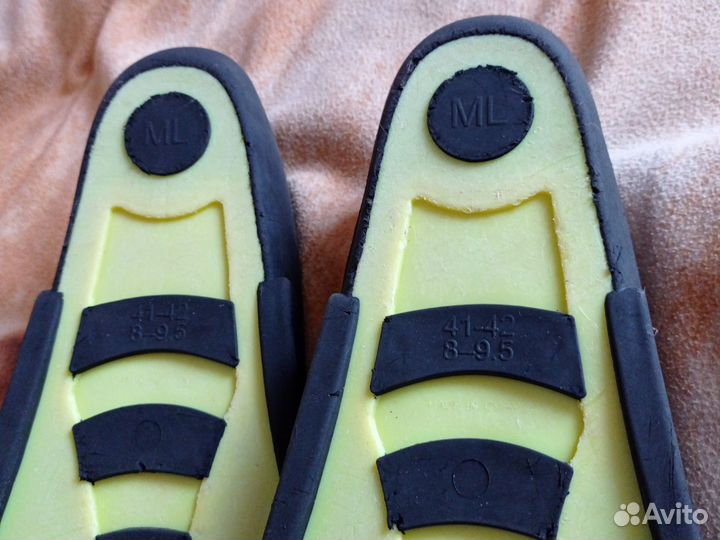 Ласты,футболка для плавания,лопатки для бассейна