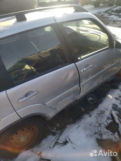 Двери на Ниву 