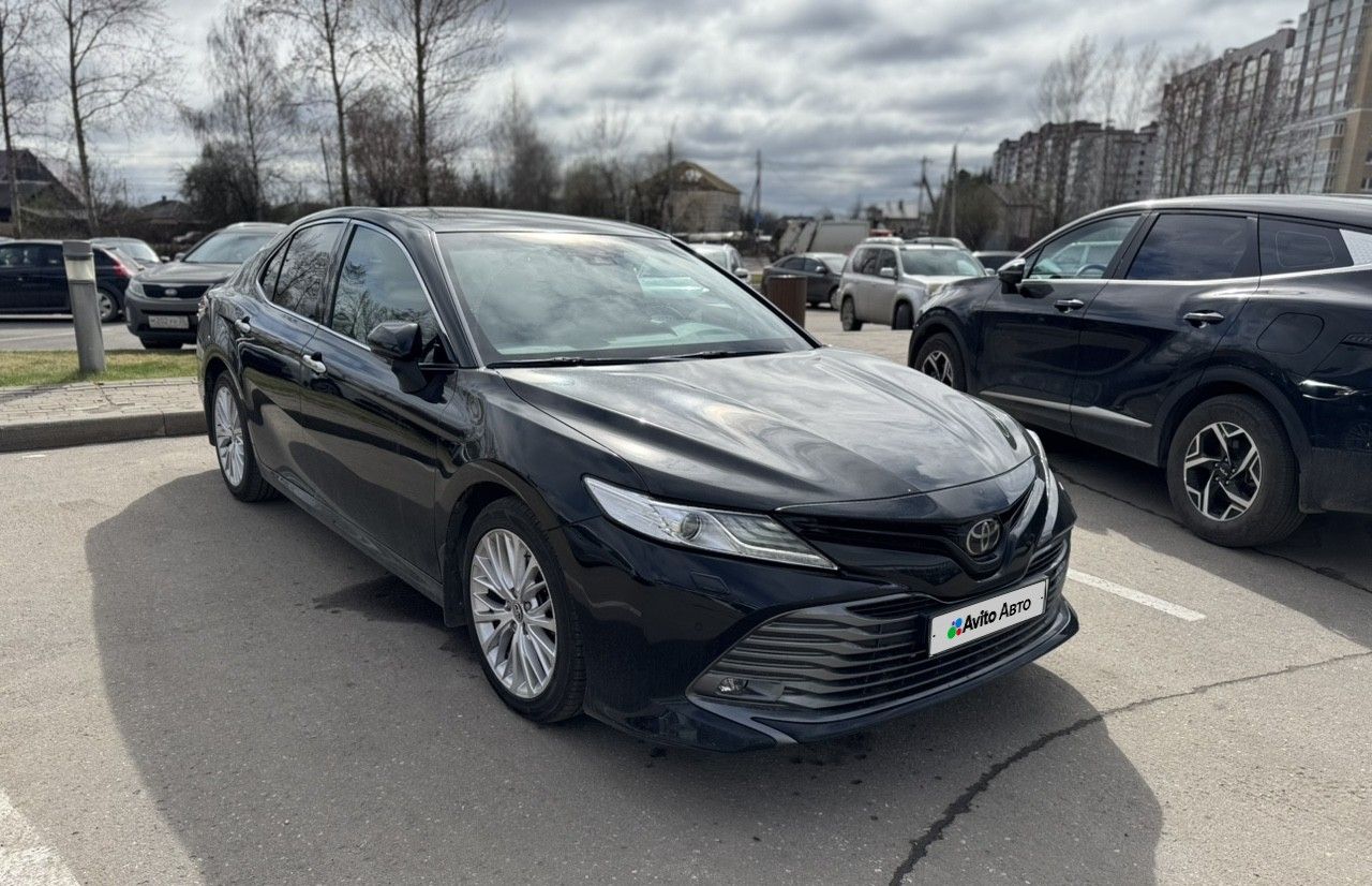 Toyota Camry: фото владельца
