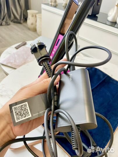 Dyson выпрямитель для волос