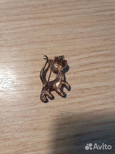 Броши набор