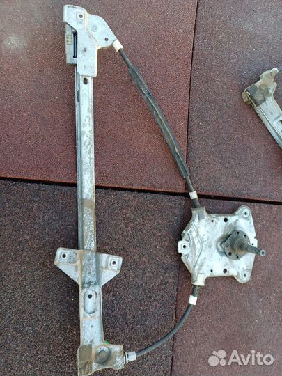 Стеклоподъемник передние ауди 100