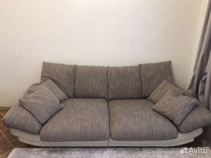 Диван Авиньон Хофф