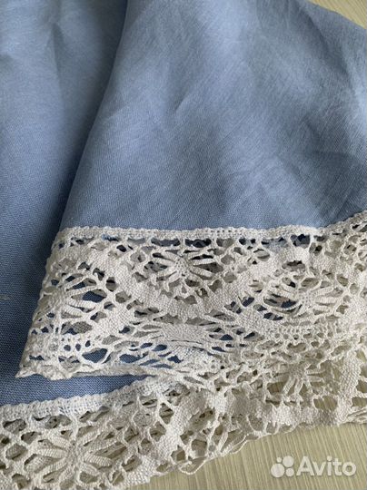 Скатерть льняная с кружевом