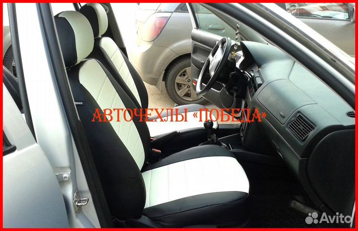 Чехлы Volkswagen Golf 4 из экокожи чёрно-белые