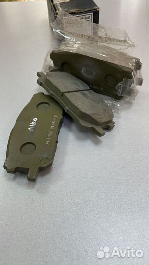 Колодки передние lexus RC (C10) RX II (XU30) RX II