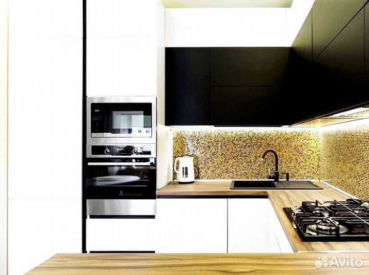 Кухонный гарнитур угловой в потолок