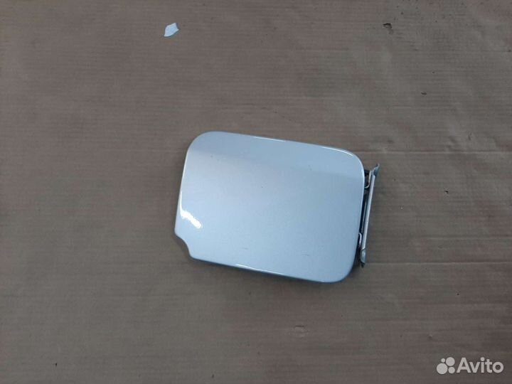 Лючок бензобака Renault logan 2