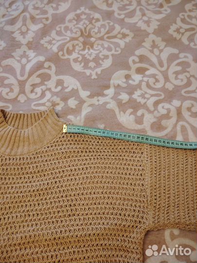 Свитер женский