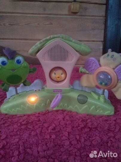 Развивающая игрушка, мобиль Fisher Price