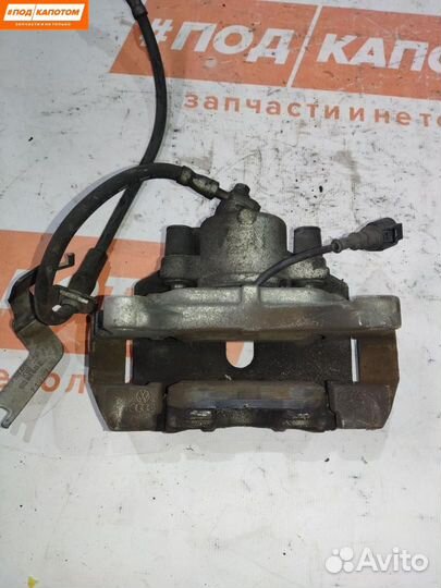 Суппорт тормозной передний левый Audi A3