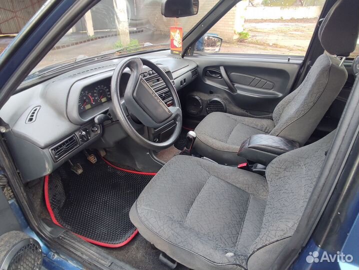 ВАЗ 2114 Samara 1.5 МТ, 2004, 202 000 км