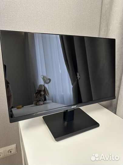 Монитор Acer 24 дюйма безрамочный