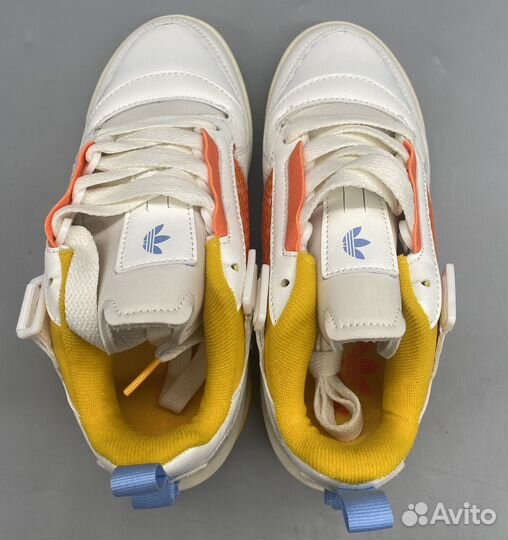 Кроссовки adidas 36