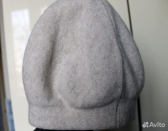 Берет вязаный