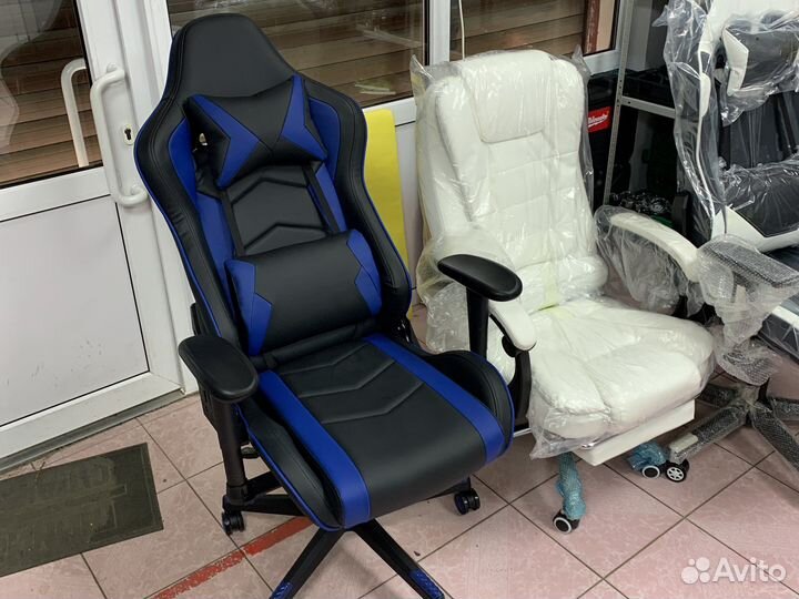 Геймерское компьютерное кресло