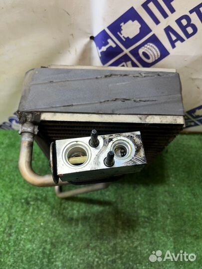 Радиатор кондиционера Ssangyong Rexton Rx270