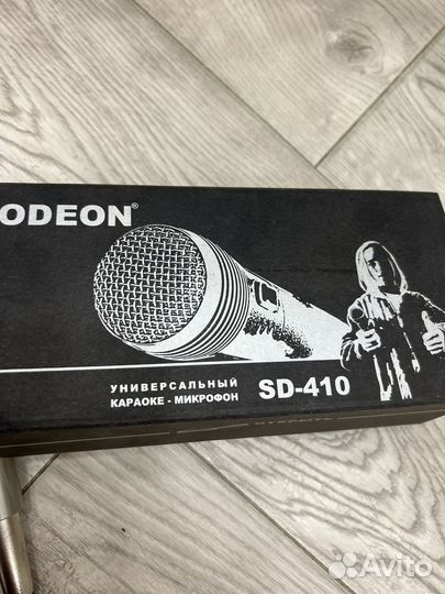 Караоке микрофон