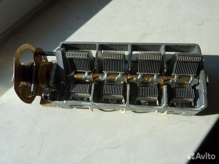 Конденсаторы переменной ёмкости. Кпе